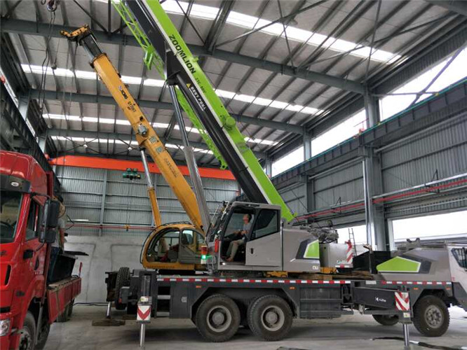 思南县高空车出租需要注意哪些安全事项？